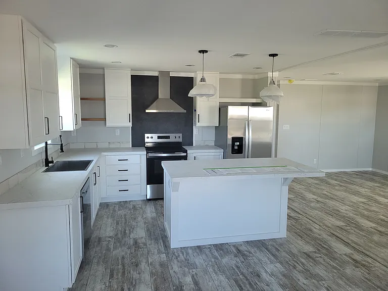 Bahia Vista Estates — Photo 32