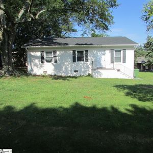 100 Drury Ln, Mauldin, SC, 29662