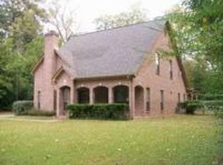 812 Stuckey Dr, Longview, TX 75601
