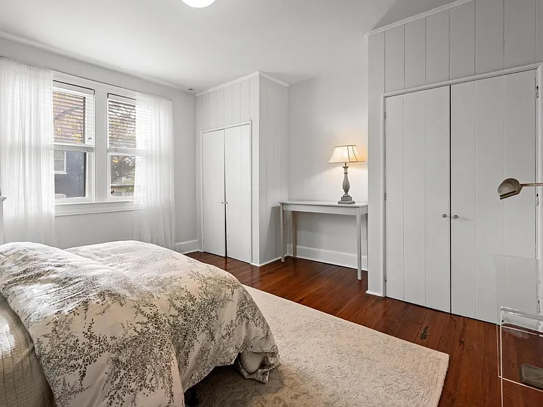 6 E Cecil St — Photo 17