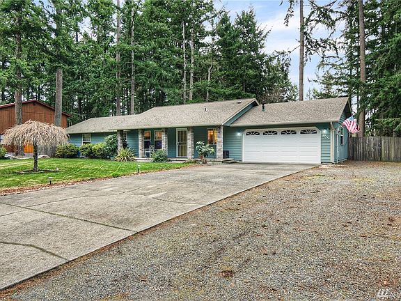 3rd image of 8725 Oxford Dr SE