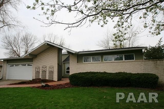 1st image of 406 Stout Dr