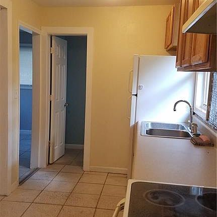 5th image of 2225 Union St S