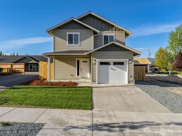 2724 Denton Trl, Grants Pass, OR 97527