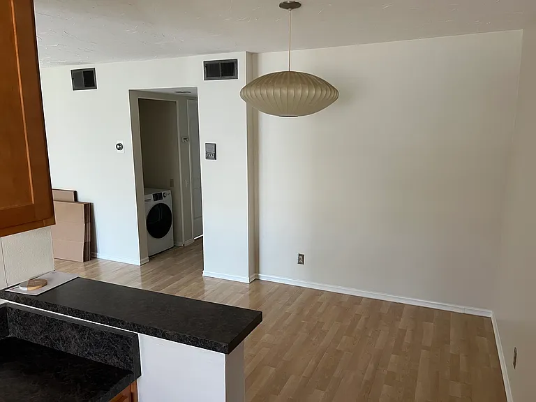 4370 Troost Ave #204 — Photo 15