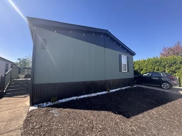 1699 N Terry St Space 397, Eugene, OR 97402