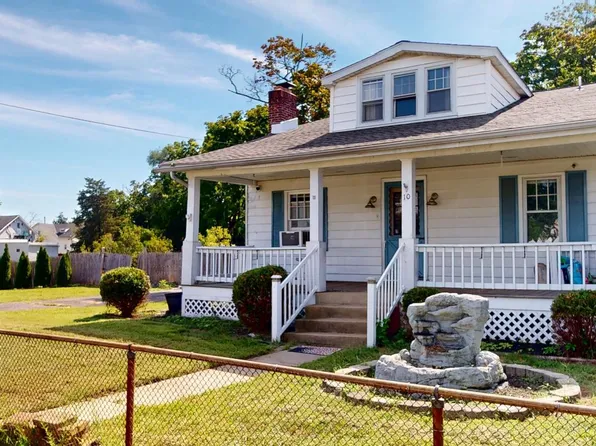 10 E Batten Ave, Blackwood, NJ 08012