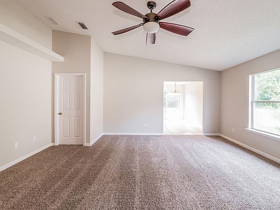 3rd image of 7806 Mordecai Ct