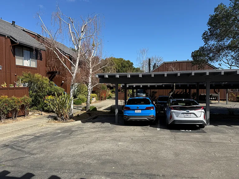 4 Cielo Ln #4F — Photo 15