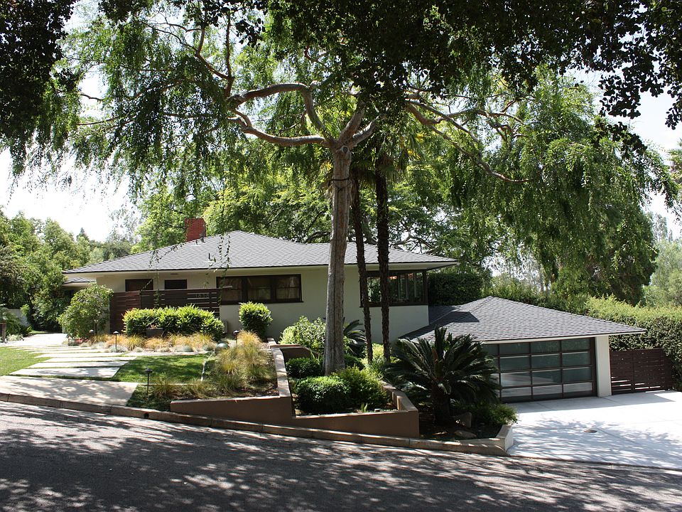 1st image of 1838 Valle Vista Dr