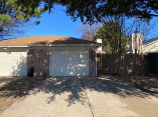 3328 Green Ridge St, Fort Worth, TX 76133