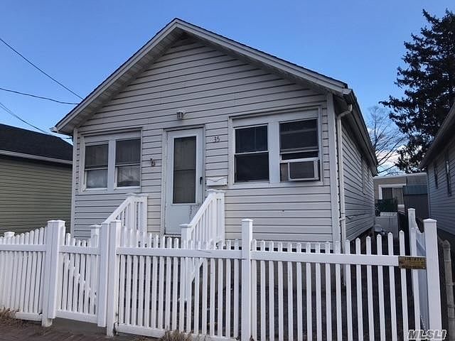 1st image of 35 Meacham Ave
