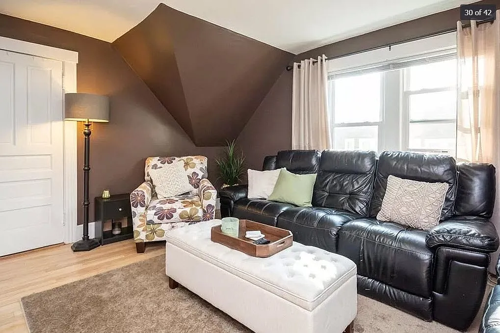 2 bed, $2,000 — Photo 4