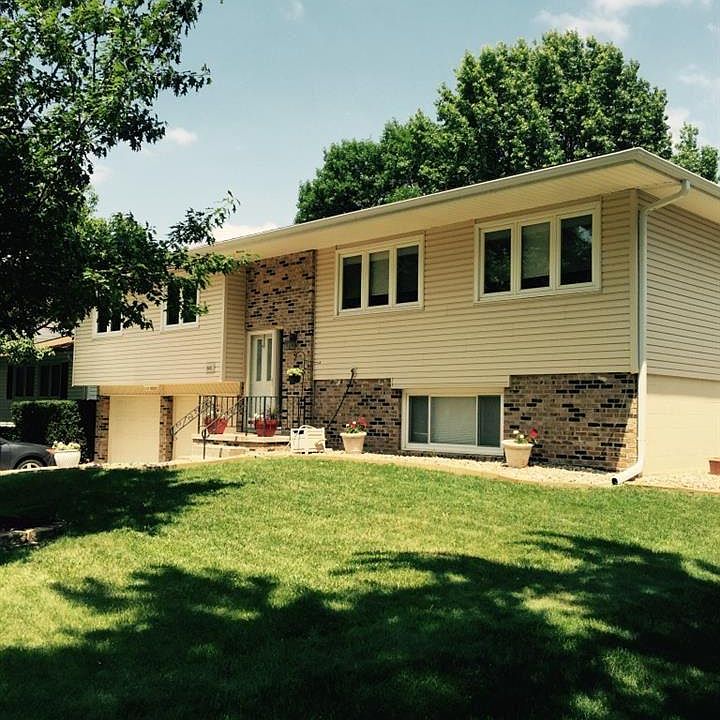 1st image of 5411 S 146th St