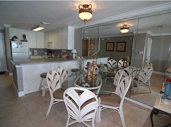 5th image of 1987 Scenic Gulf Dr Unit B2