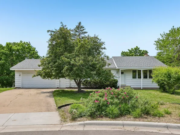 8328 Ewing Rd, Bloomington, MN 55431
