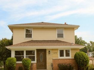 435 Geneva Ave, Bellwood, IL