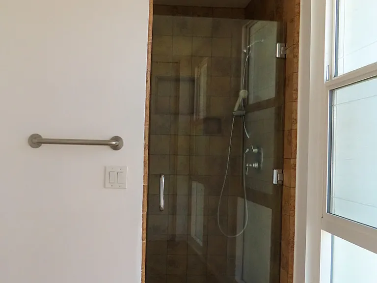 Shower door, bathroom w ocean view