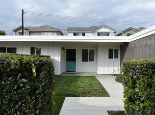 384 16th Pl APT B, Costa Mesa, CA 92627