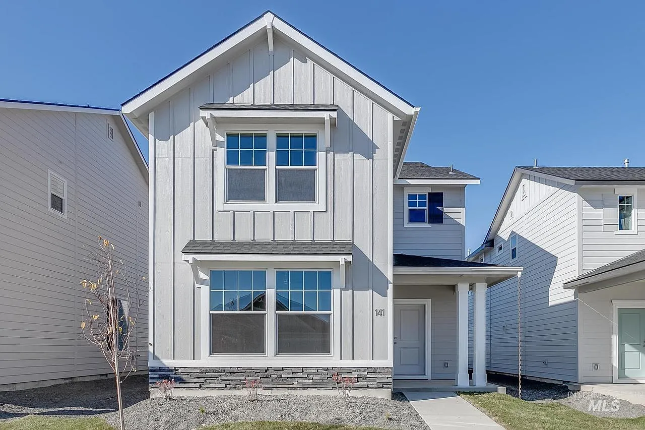 322 S Fritts Ln — Photo 1