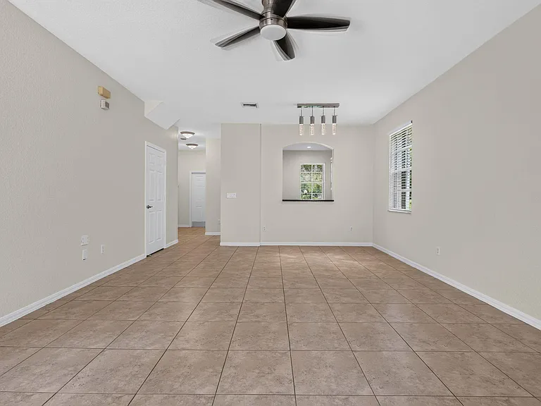 158 W Thatch Palm Cir — Photo 15