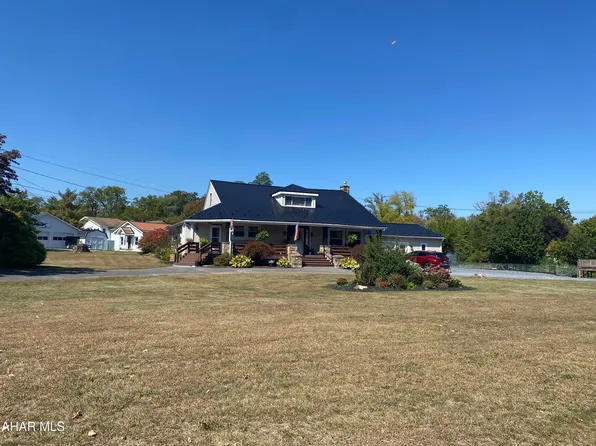 605 13th St, Duncansville, PA 16635