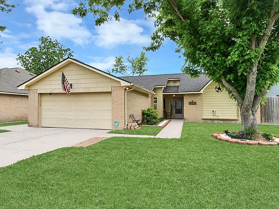 3rd image of 24118 Nomini Hall Ln