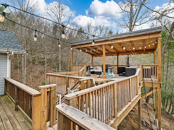 4th image of 4062 Wilhite Rd