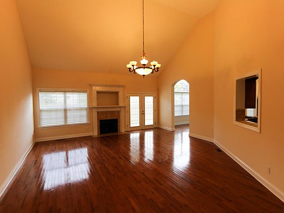 2nd image of 8626 Sunridge Dr