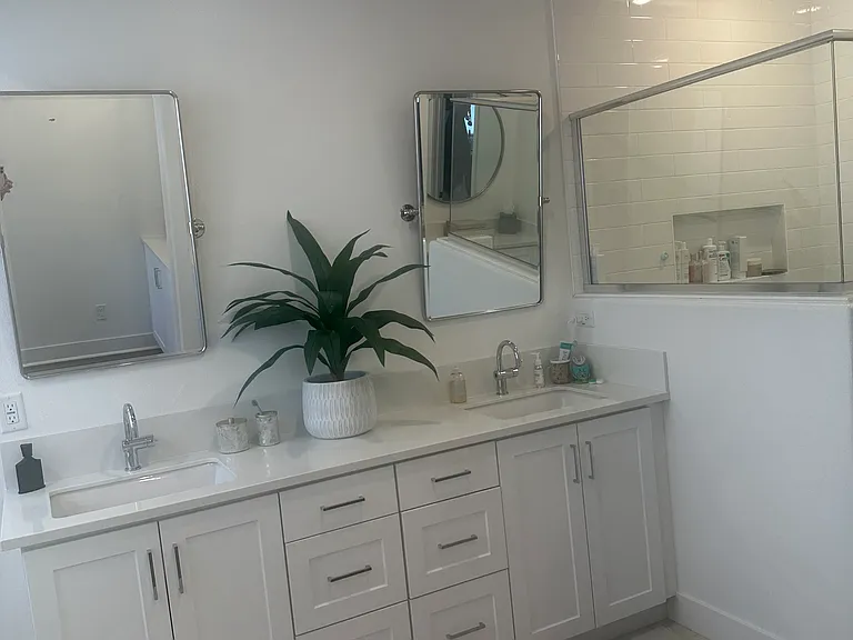 680 Edward Scholle Dr — Photo 16