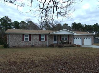 187 Water Oak Dr, Newport, NC 28570