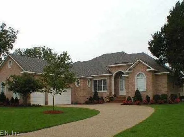 304 Muirfield, Smithfield, VA 23430