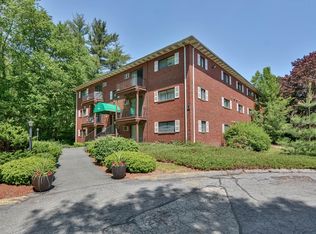 294 Codman Hill Rd APT 33F, Boxboro, MA 01719