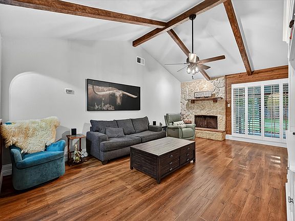 2nd image of 3514 Cornell Dr
