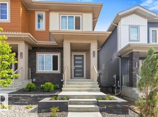 114 Castilian Blvd, Sherwood Park, AB T8H 3A6