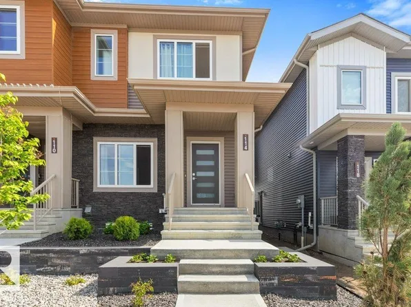 114 Castilian Blvd, Sherwood Park, AB T8H 3A6