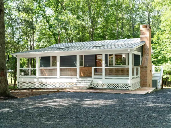 6144 Helens Way, Schuyler, VA 22969
