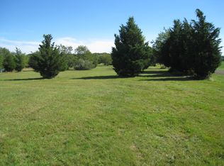 75 Wells Rd, Peconic, NY 11958