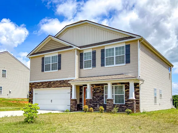 195 Gail Ln, Lenoir City, TN 37772