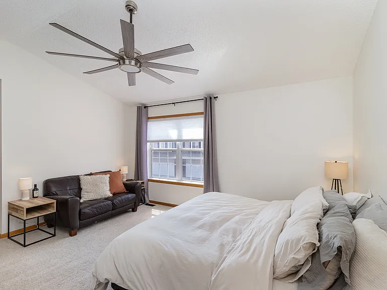 11023 Oak Grove Cir — Photo 10