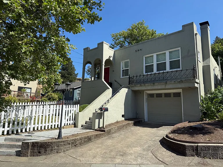 15 Octavia St — Photo 1