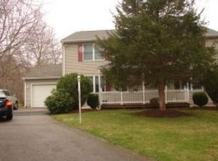 552 Big Water Rd, South Kingstown, RI 02879