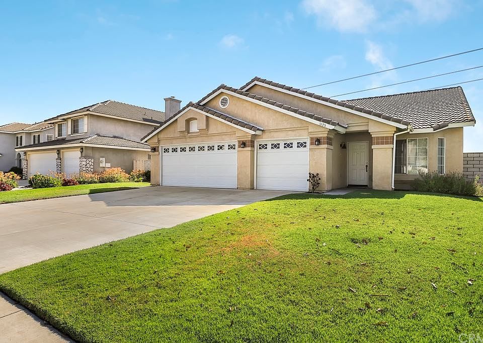 1st image of 3175 Clover Ln