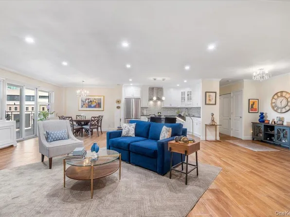 300 Martine Avenue #7A, White Plains, NY 10601