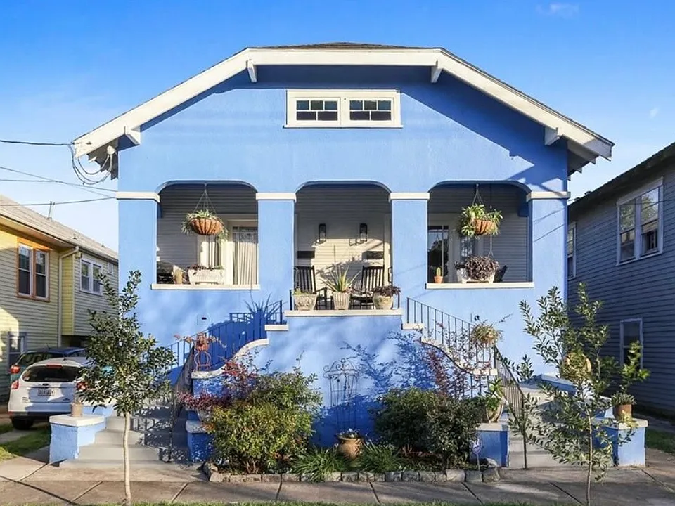 2232 S Salcedo St