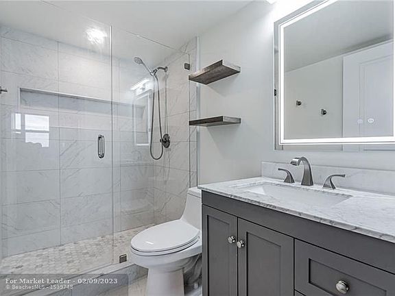 5th image of 1625 SE 10th Ave APT 1008
