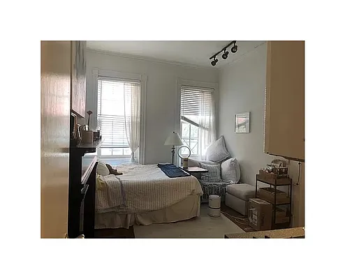 Rented by Douglas Elliman | media 13