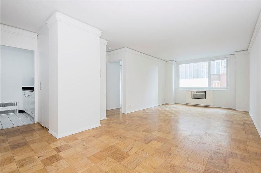 1st image of 230 W 55th St APT 32G