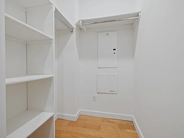 37 Wall St #16-H — Photo 5