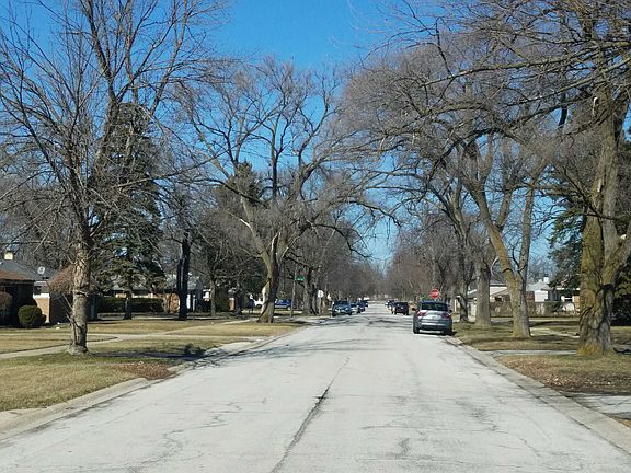 5th image of 17240 Greenbay Ave